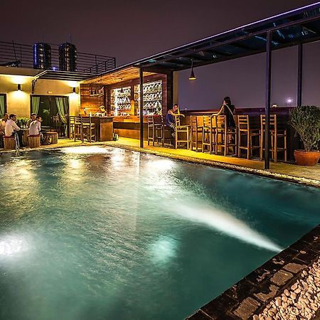 Diamond Palace Resort & Sky Bar Phnom Penh Zewnętrze zdjęcie