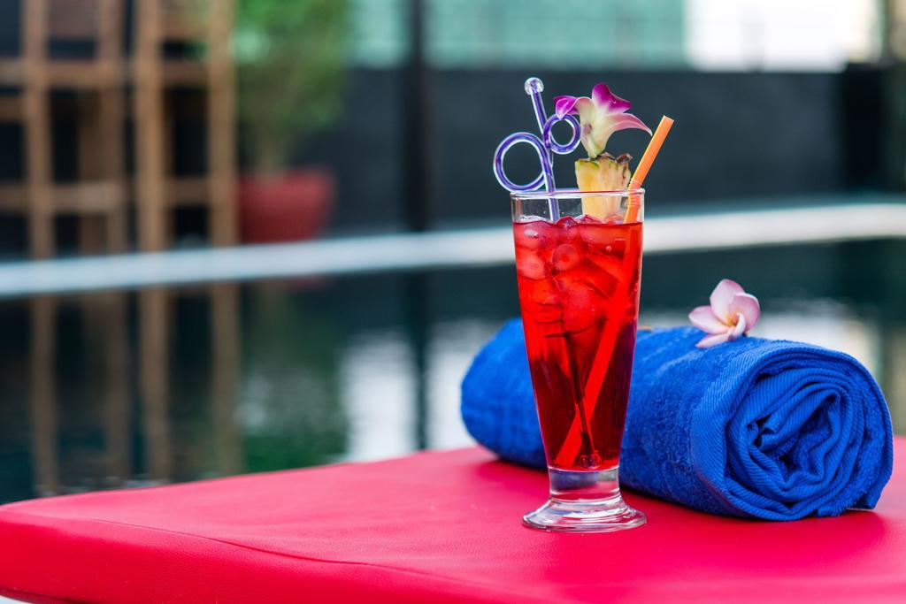 Diamond Palace Resort & Sky Bar Phnom Penh Zewnętrze zdjęcie
