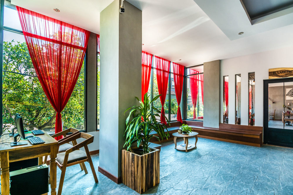 Diamond Palace Resort & Sky Bar Phnom Penh Zewnętrze zdjęcie