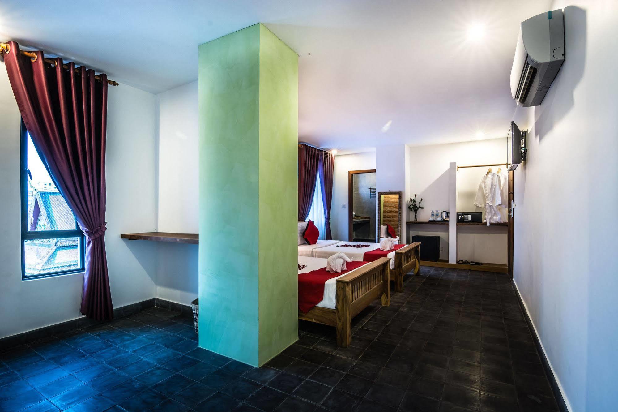 Diamond Palace Resort & Sky Bar Phnom Penh Zewnętrze zdjęcie