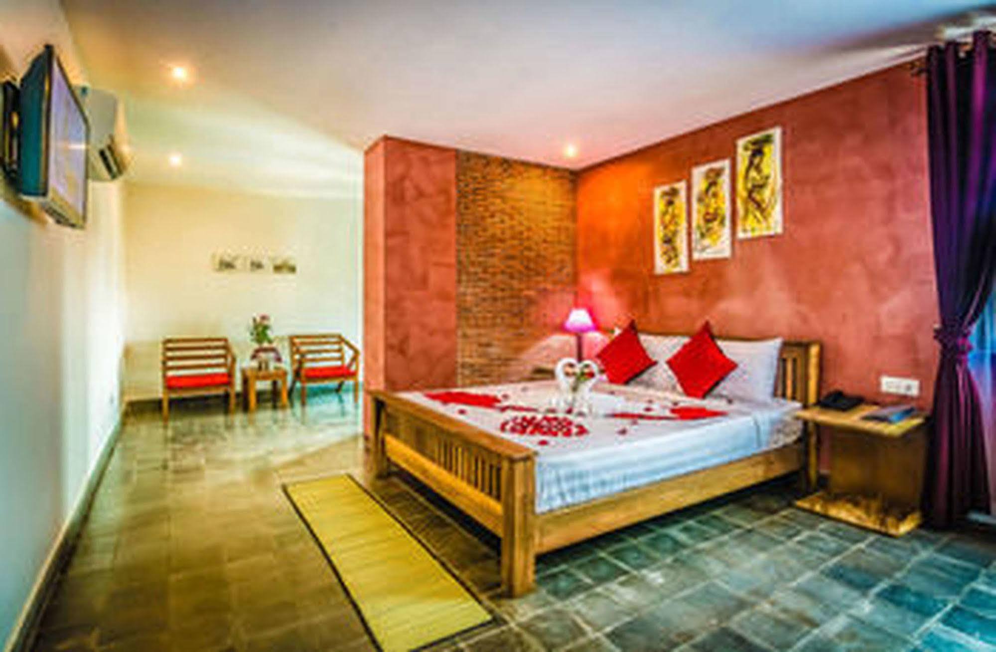 Diamond Palace Resort & Sky Bar Phnom Penh Zewnętrze zdjęcie