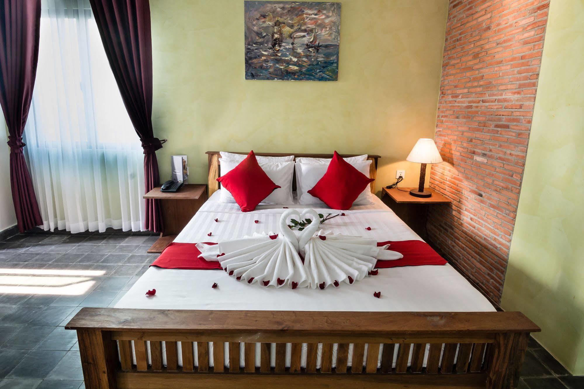 Diamond Palace Resort & Sky Bar Phnom Penh Zewnętrze zdjęcie